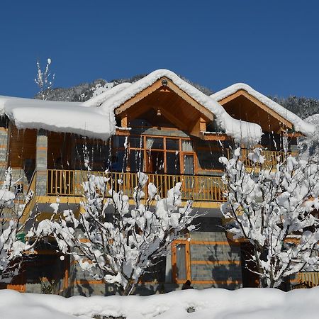 Gezellig Inn - Tree Hill Cottages & Kanyal Villas Manāli Екстериор снимка