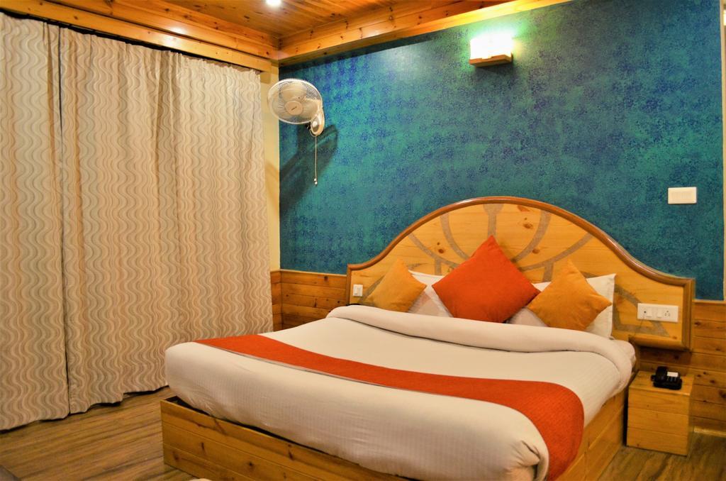 Gezellig Inn - Tree Hill Cottages & Kanyal Villas Manāli Екстериор снимка