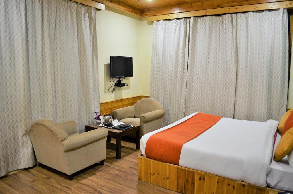 Gezellig Inn - Tree Hill Cottages & Kanyal Villas Manāli Екстериор снимка